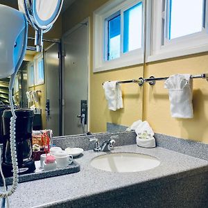 Queen Room Pet Friendly